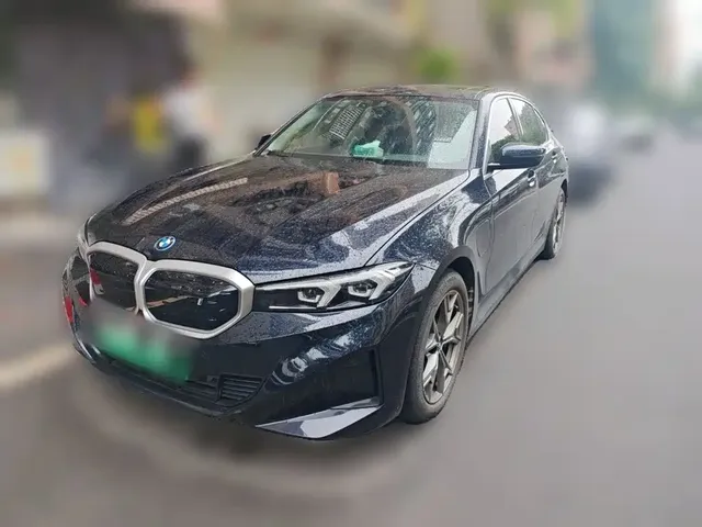 BMW i3 2022 eDrive 35 L