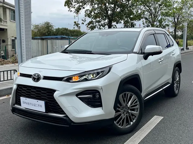 Toyota Wildlander 2020 2.0L CVT AWD Premium Edition