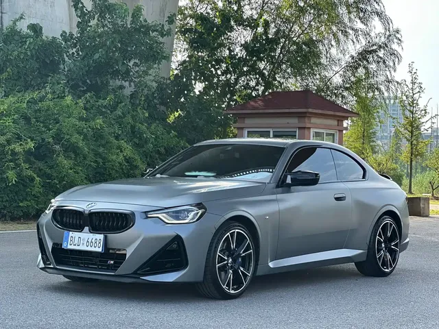 BMW M240i 2025 M240i xDrive