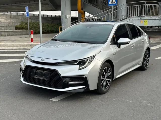 Toyota Levin 2021 Dual Engine 1.8H E-CVT Sport