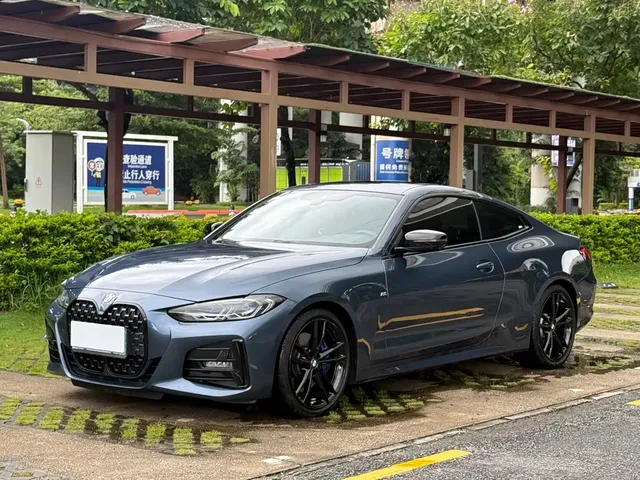 BMW 4 Series 2022 425i M Sport Shadow Night Package