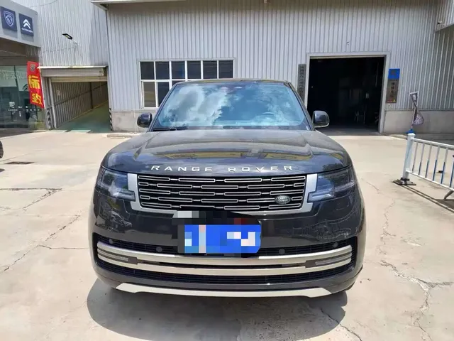 Land Rover Range Rover 2025 3.0 L6 400PS Flourishing Era Extended Wheelbase
