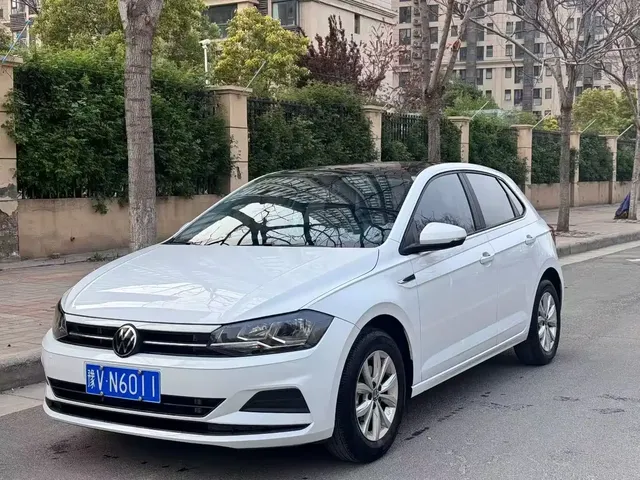 Volkswagen Polo 2023 Plus 1.5L Automatic Colorful Tech Edition