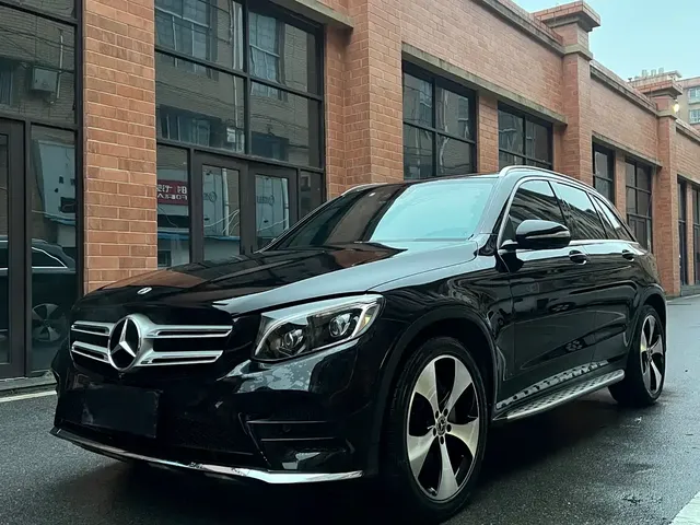 Mercedes-Benz GLC 2018 Facelift GLC 300 4MATIC Dynamic