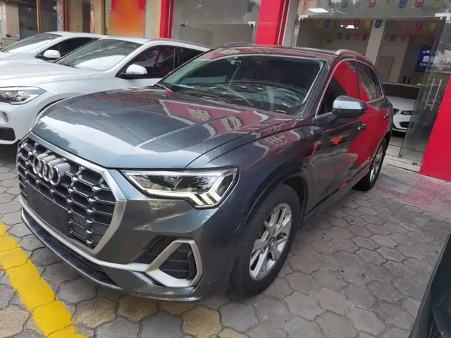 Audi Q3 2019 35 TFSI Progressive Sport