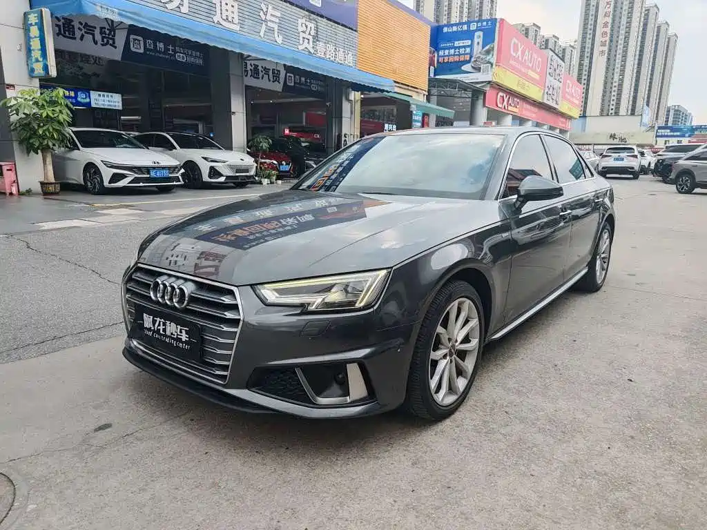 Audi A4L 2019 40 TFSI Fashion (China VI)