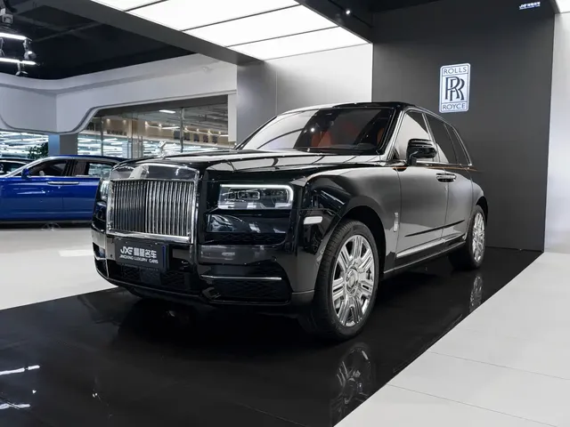 Rolls-Royce Cullinan 2018 5-Seater Version
