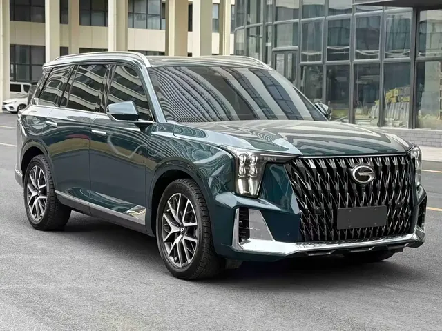 GAC Trumpchi GS8 2022 Dual Engine Series 2.0TM 4WD Premium Edition (6-Seater)