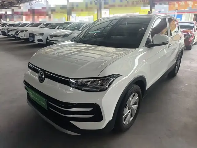 Volkswagen Tharu 2025 Model Rising Star 1.5L Advance Edition