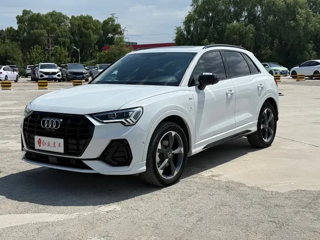 Audi Q3 2022 35 TFSI Fashion Dynamic