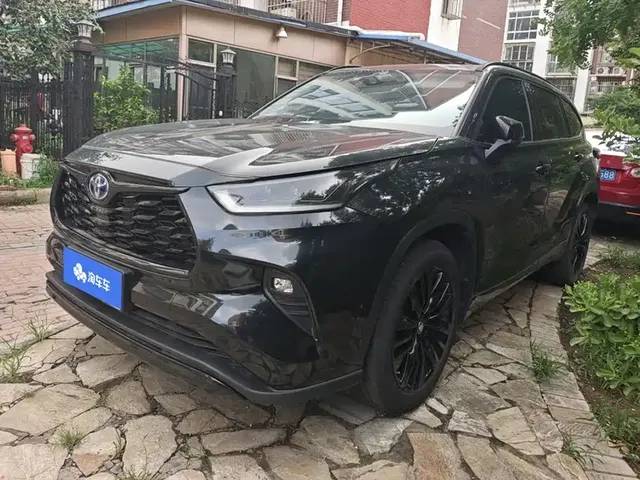 Toyota Highlander 2024 2.5L Smart Hybrid 4WD Premium 7-seater