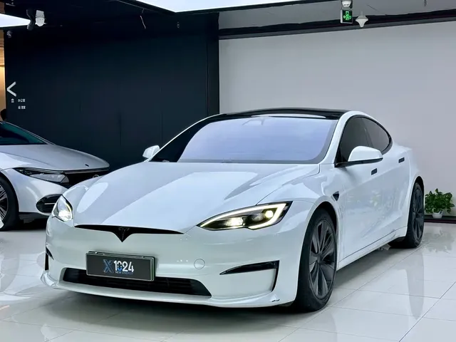 Tesla Model S 2023 Dual Motor All-Wheel Drive Edition