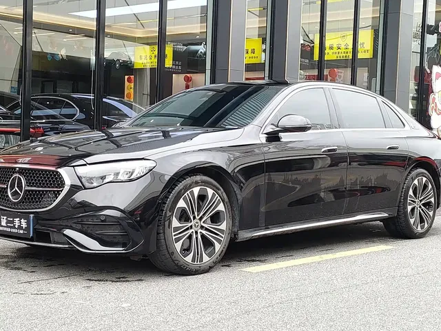Mercedes-Benz E-Class 2024 E 300 L Fashion Sport