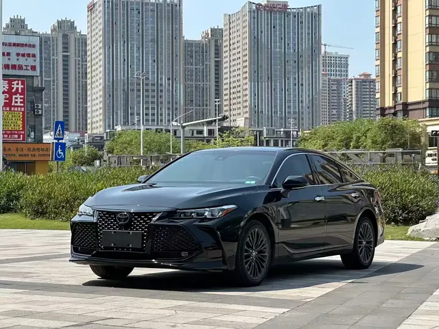 Toyota Avalon 2022 2.0L XLE Premium