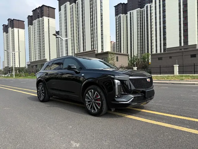 Cadillac XT5 2025 2.0T Premium Model