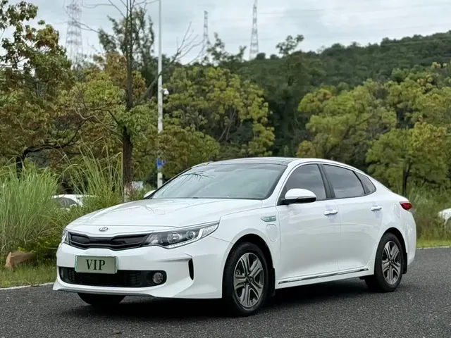 Kia K5 New Energy 2018 Model 2.0L Smart Edition