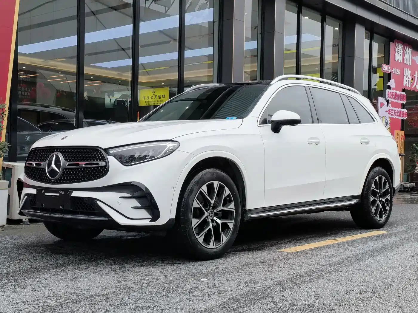 Mercedes-Benz GLC 2023 GLC 260 L 4MATIC Luxury 5-Seater
