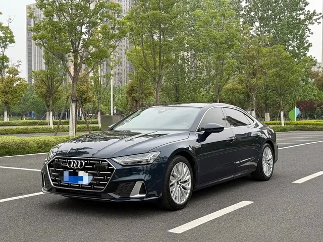 Audi A7L 2022 45 TFSI S-line Dream Builder Crystal Package