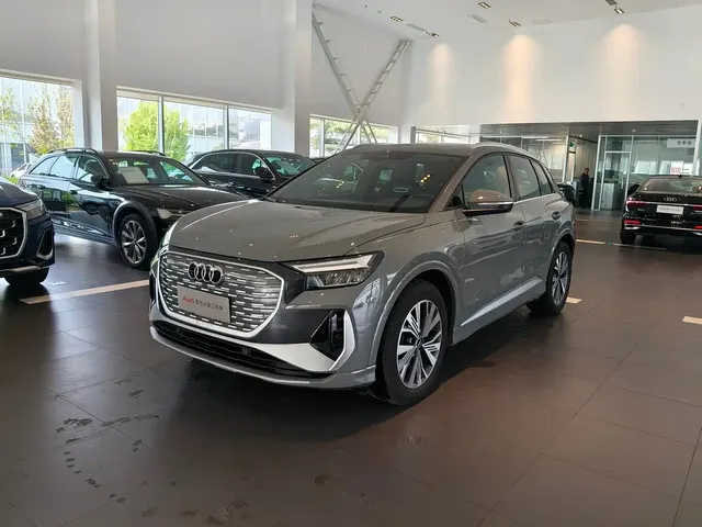 Audi Q4 e-tron 2024 40 e-tron Pioneer Edition