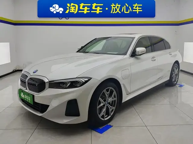 BMW i3 2024 eDrive 35 L