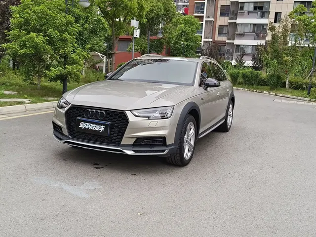 Audi A4 (Import) 2017 45 TFSI allroad quattro Fashion