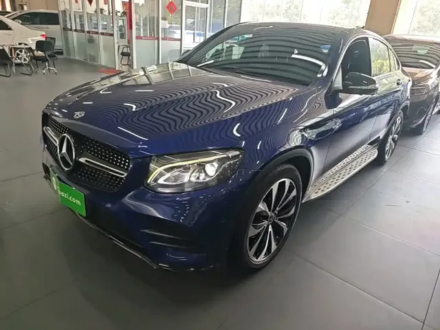 Mercedes-Benz GLC Coupe 2019 Facelift GLC 260 4MATIC Coupe SUV
