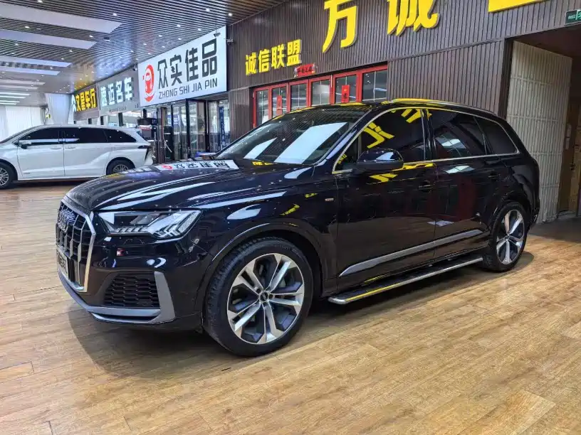 Audi Q7 2020 55 TFSI quattro S line Sport