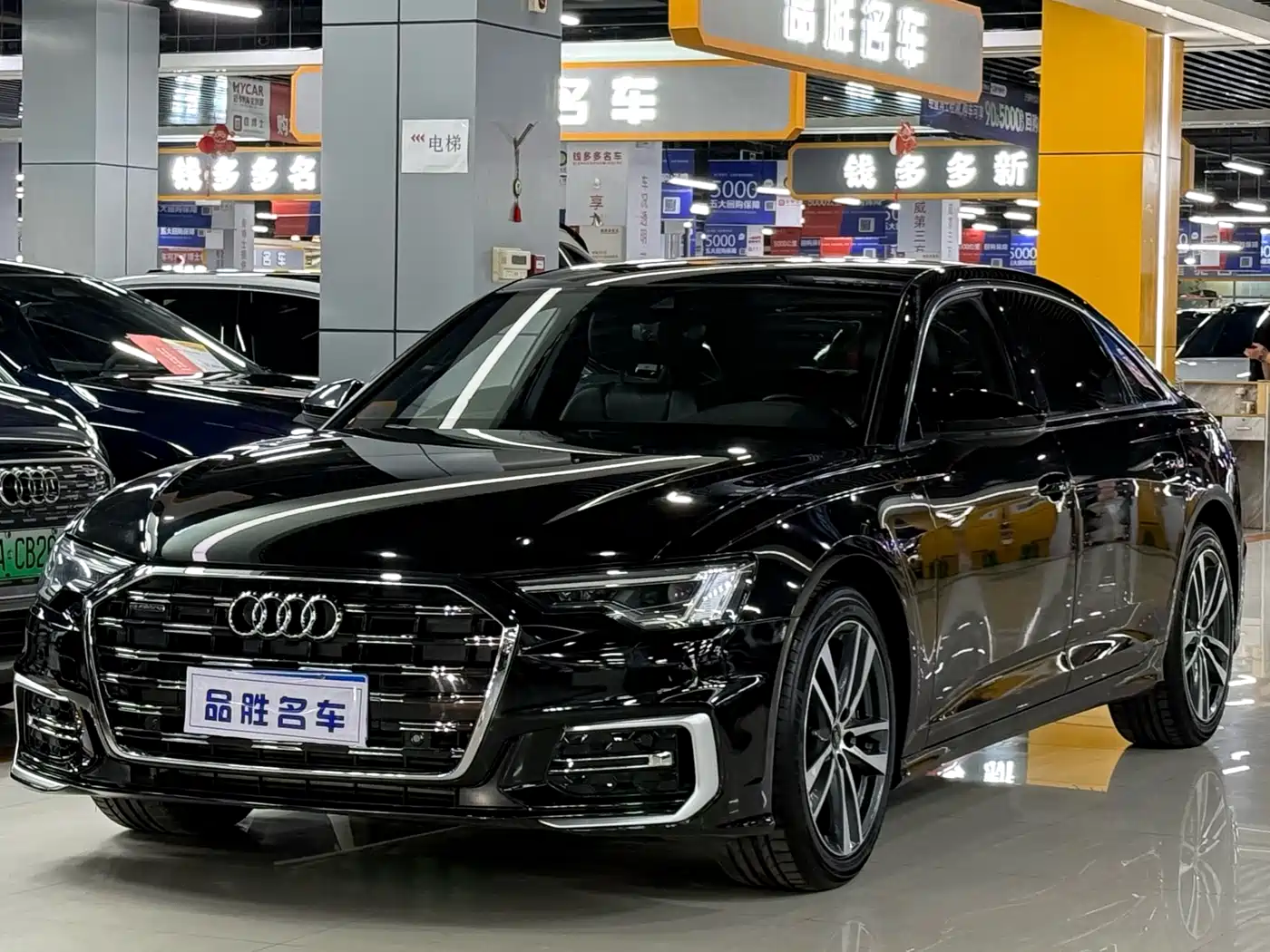 Audi A6L 2022 40 TFSI Luxury Elegance