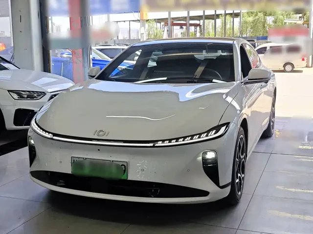 Changan Qiyuan A07 2025 Blue Whale Pure Electric 625 Flagship