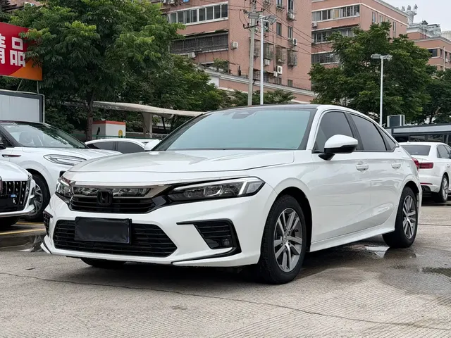 Honda Civic 2023 240TURBO CVT Dynamic Edition