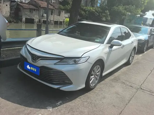 Toyota Camry 2019 2.0G Luxury Edition China VI