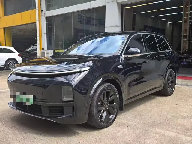 Li Auto Li L8 2023 Pro