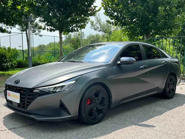 Hyundai Elantra 2022 1.5L CVT LUX Premium Edition