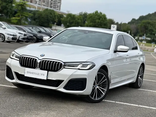 BMW 5 Series 2023 Facelift 530Li Leading M Sport Package