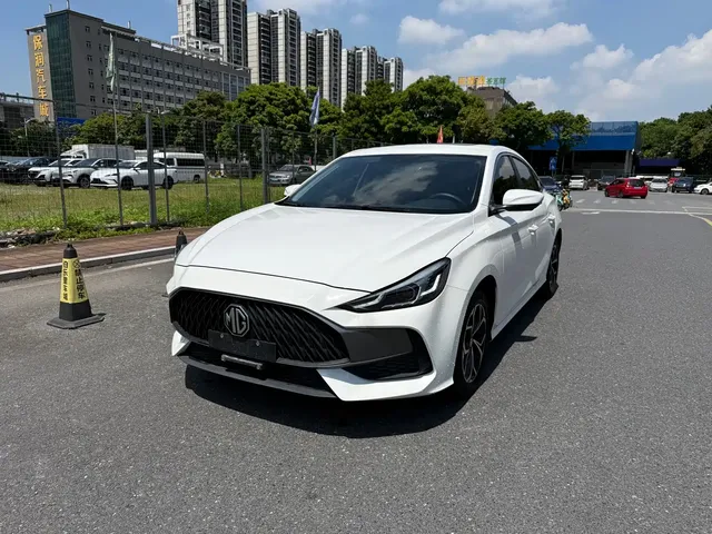MG 5 2021 Model 180DVVT CVT Youth Luxury Edition