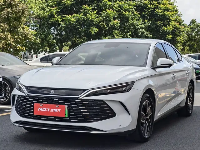 BYD Qin L 2024 DM-i 120KM Leading
