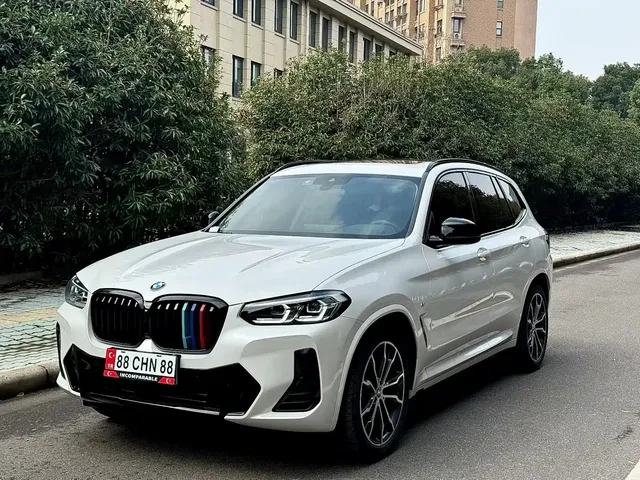 BMW X3 2022 xDrive30i Leading M Night Package