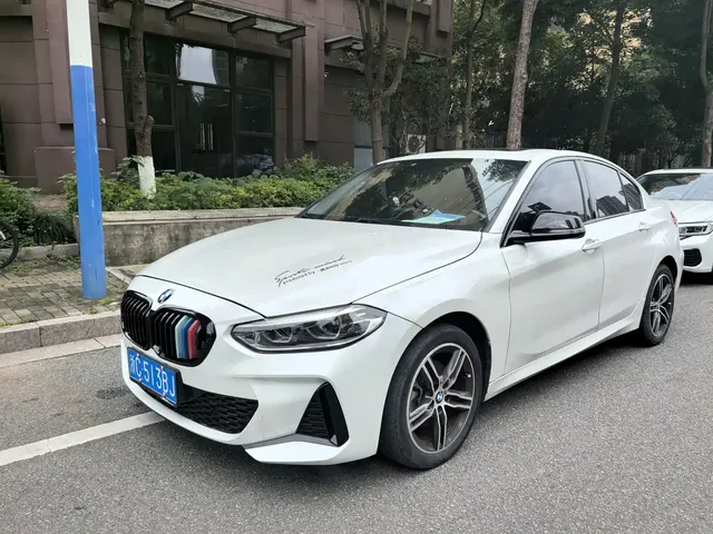 BMW 1 Series 2021 120i M Sport Shadow Edition
