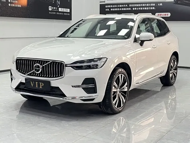Volvo XC60 Plug-in Hybrid 2022 T8 PHEV AWD Inscription Luxury
