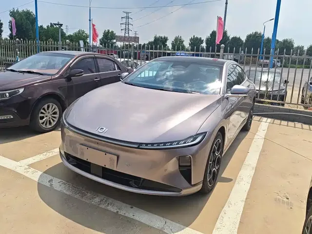 Changan Qiyuan A07 2025 Blue Whale Extended Range 230 Flagship