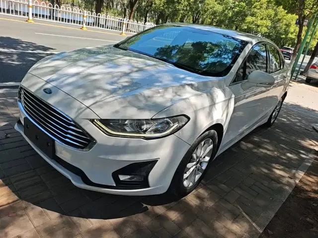Ford Mondeo 2020 EcoBoost 180 Fashion