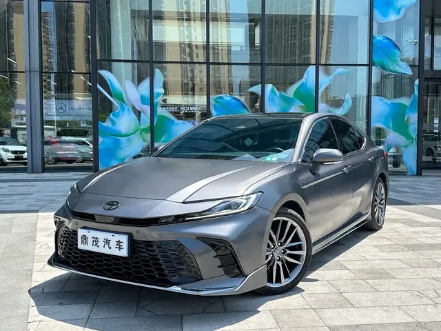 Toyota Camry 2025 Hybrid 2.0HXS Glory Edition