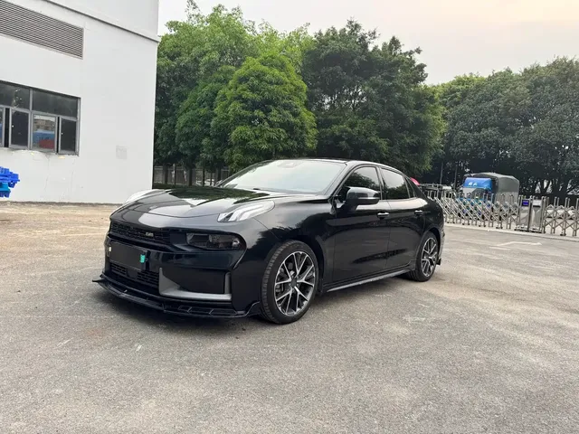 Lynk & Co 03 2019 2.0TD Auto Power Pro Version