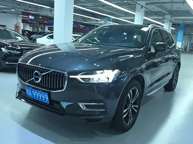 Volvo XC60 2019 T5 4WD Intelligent Distance China VI