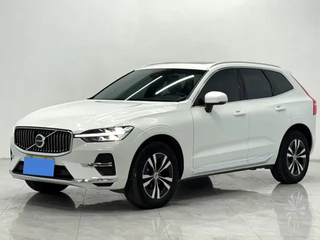 Volvo XC60 2024 B5 AWD Zhiyi Luxury Edition