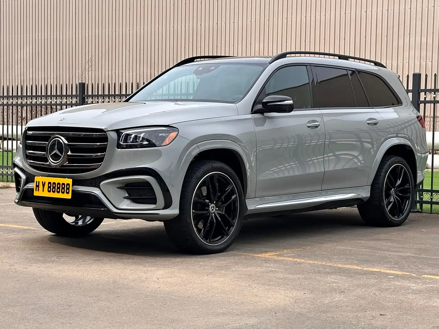 Mercedes-Benz GLS 2024 Model GLS 450 4MATIC Luxury