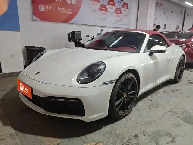 Porsche 911 2023 Carrera Cabriolet 3.0T