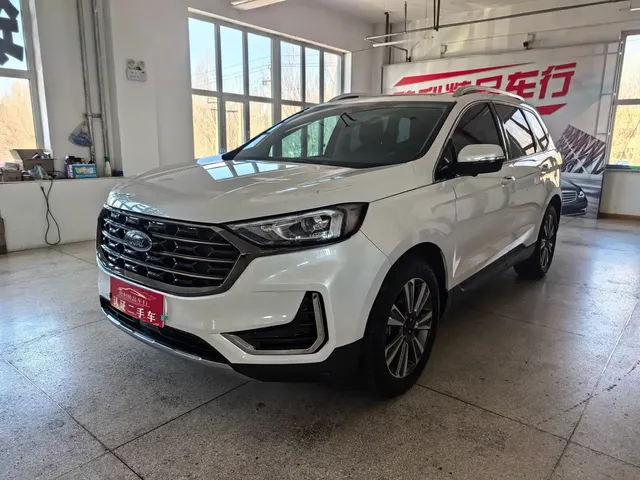 Ford Edge 2021 PLUS EcoBoost 245 FWD Platinum Sharp 5-seater
