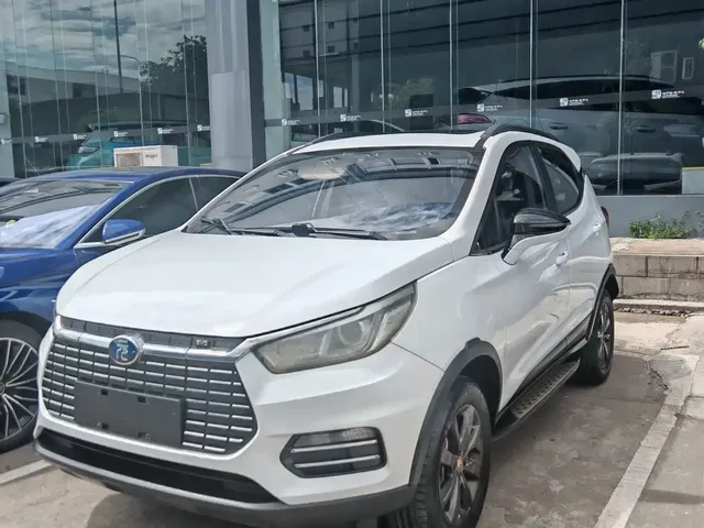 BYD Yuan New Energy 2019 EV360 Smart Connect Premium Edition