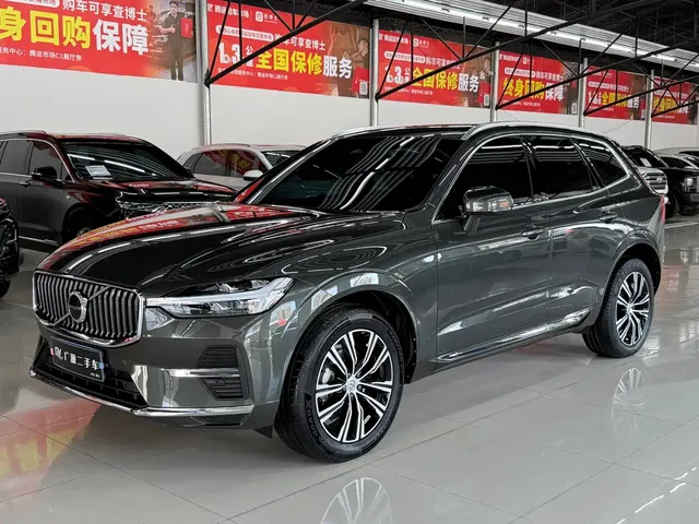 Volvo XC60 2022 B5 AWD Inscription